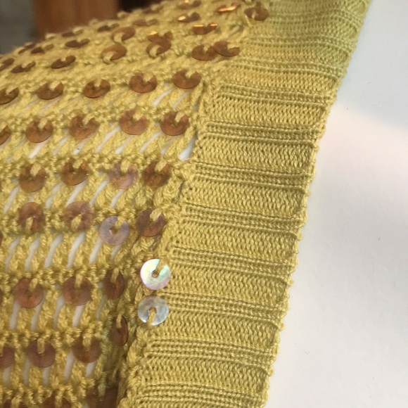 Beautiful silk crochet top🌟🌷 - Picture 7 of 10